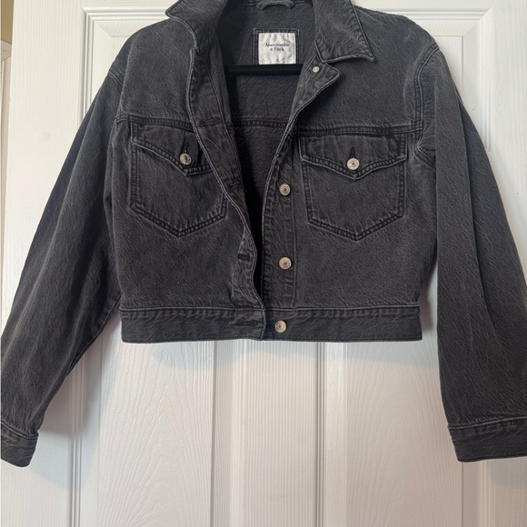 Abercrombie & Fitch Jackets & Blazers - Abercrombie & Fitch Charcoal Denim Jacket